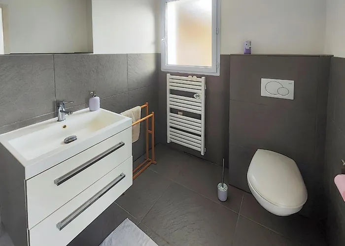 Awesome In بيت للعطل *